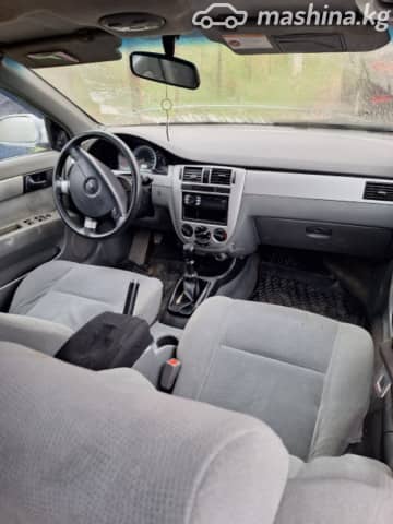 Chevrolet Lacetti 1.6 MT