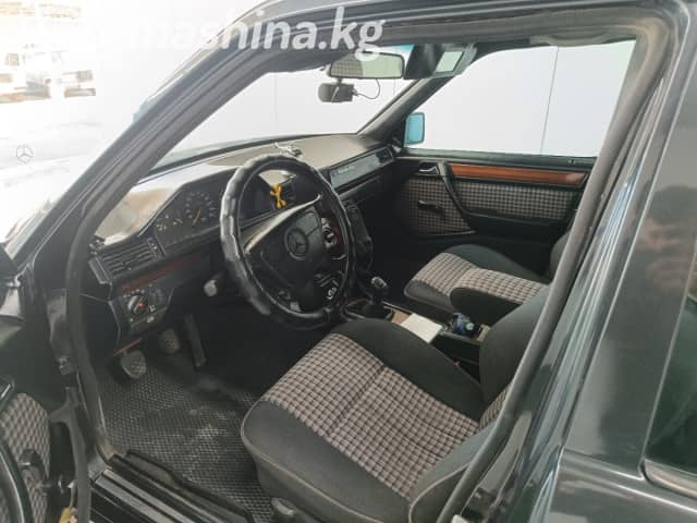 Mercedes-Benz E-Класс I (W124) 200 2.0 MT