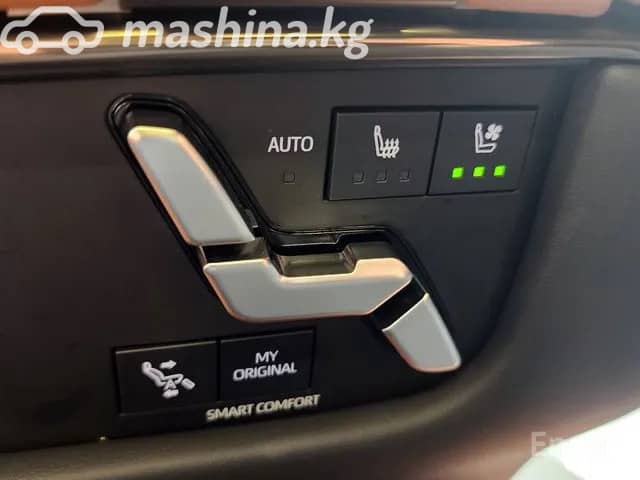 Toyota Alphard IV 2.5hyb CVT 4WD
