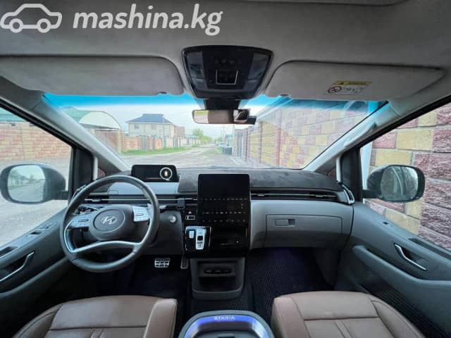 Hyundai Staria 3.5 AT