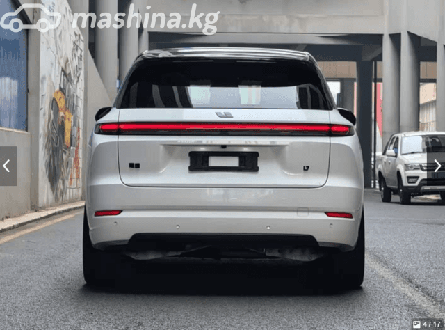 LiXiang L7 Рестайлинг 1.5hyb AT 4WD