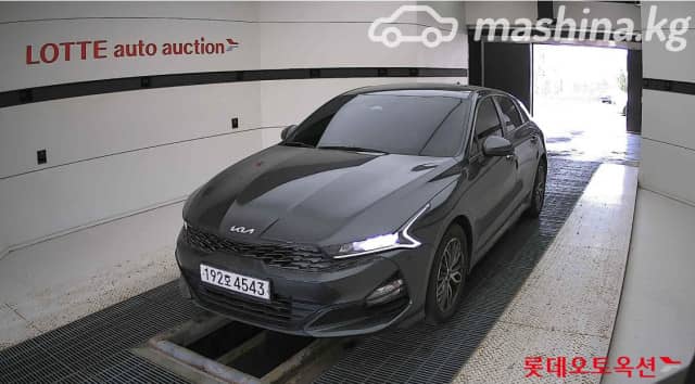 Kia K5 III 2.0 AT