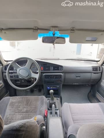 Mazda 626 III (GD) 2.0 MT