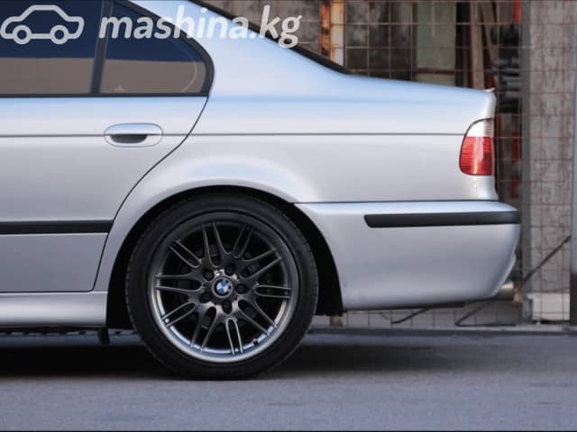 BMW 5 серии IV (E39) Рестайлинг 540i 4.4 AT