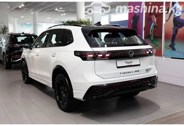 Volkswagen Tiguan III (China Market) 2.0 AMT 4WD