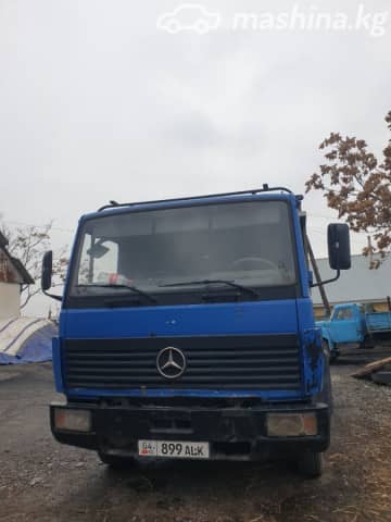 Mercedes-Benz 814