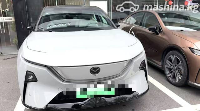 Mazda EZ-60 1.5hyb AT