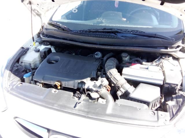 Hyundai Accent IV 1.6 AT