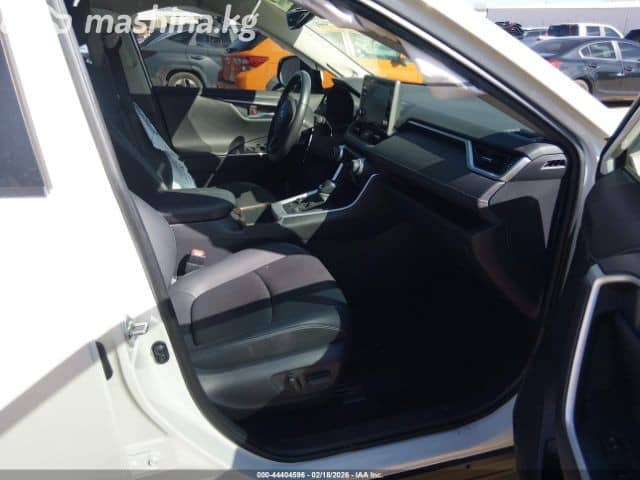 Toyota RAV4 V (XA50) 2.5hyb CVT 4WD