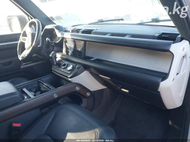 Land Rover Defender II 110 2.0 AT 4WD