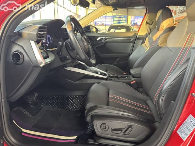 Audi A3 IV (8Y) 35 TFSI 1.4 AT