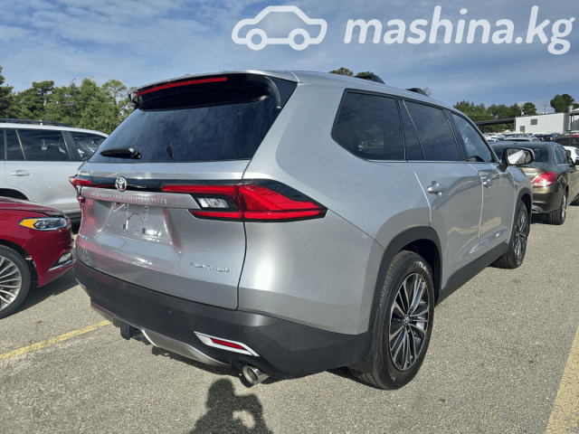 Toyota Grand Highlander 2.5hyb CVT 4WD