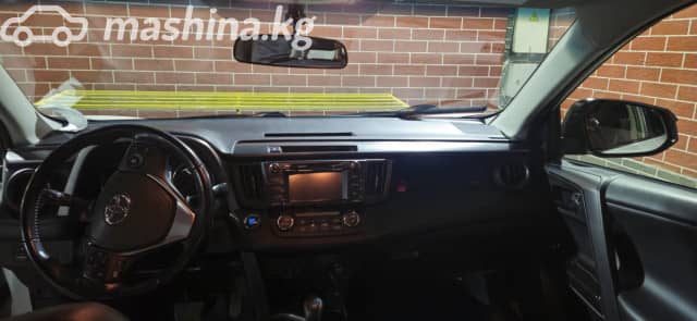 Toyota RAV4 IV (XA40) Рестайлинг 2.5 AT 4WD