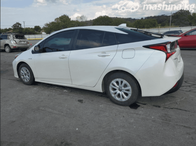 Toyota Prius IV Рестайлинг (XW50) 1.8hyb AT