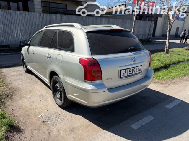 Toyota Avensis II 2.2d MT
