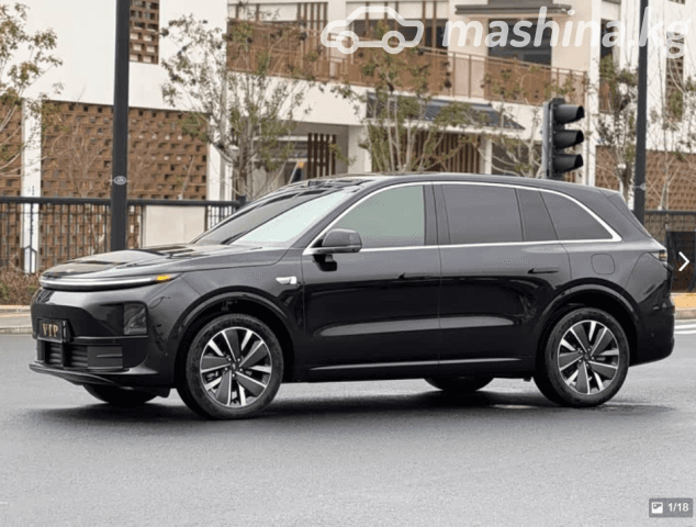 LiXiang L6 1.5hyb AT 4WD