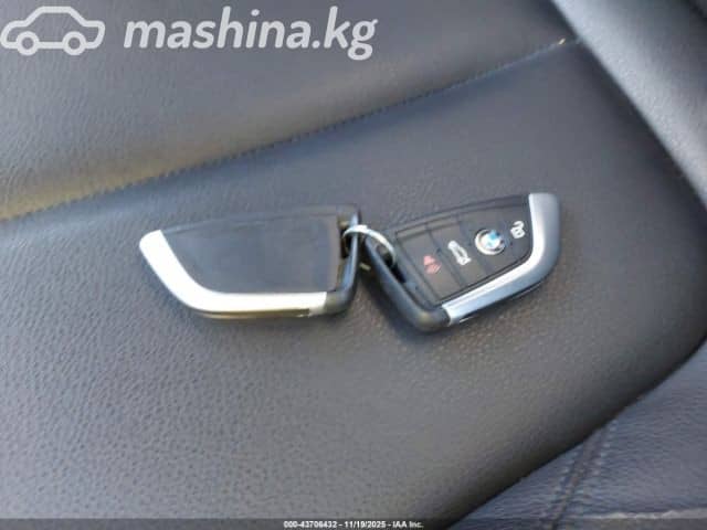 BMW X1 II (F48) Рестайлинг 28i xDrive 2.0 AT 4WD