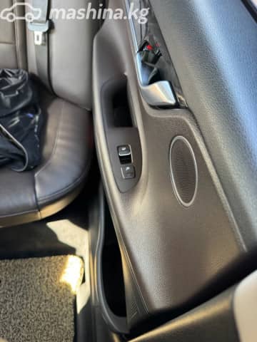 Hyundai Grandeur VI 2.4 AT