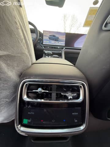 Geely Monjaro I Рестайлинг 2.0 AT 4WD