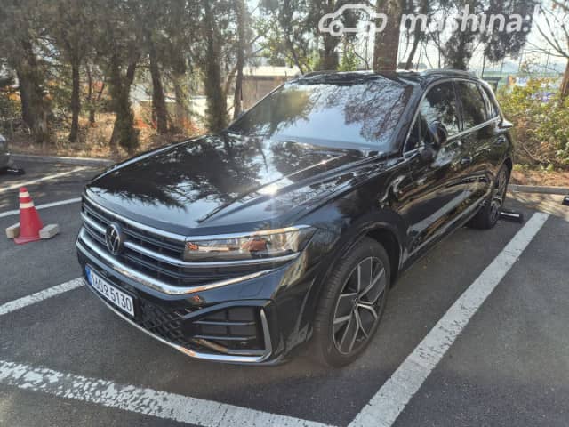 Volkswagen Touareg III Рестайлинг 3.0d AT 4WD