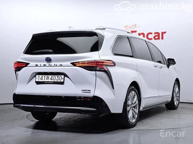 Toyota Sienna IV 2.5hyb AT