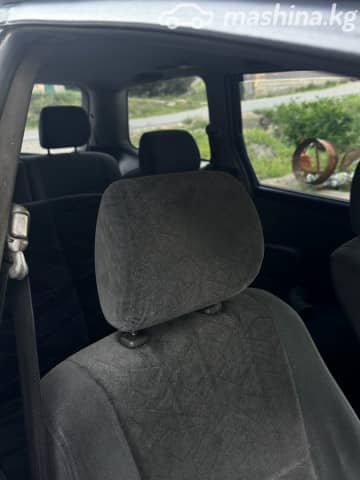 Toyota Estima II Рестайлинг 2.4 AT