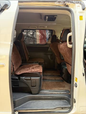 Toyota Alphard II 3.5 AT