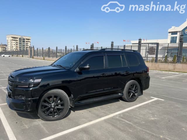 Toyota Land Cruiser 200 Series Рестайлинг 2 4.5d AT 4WD