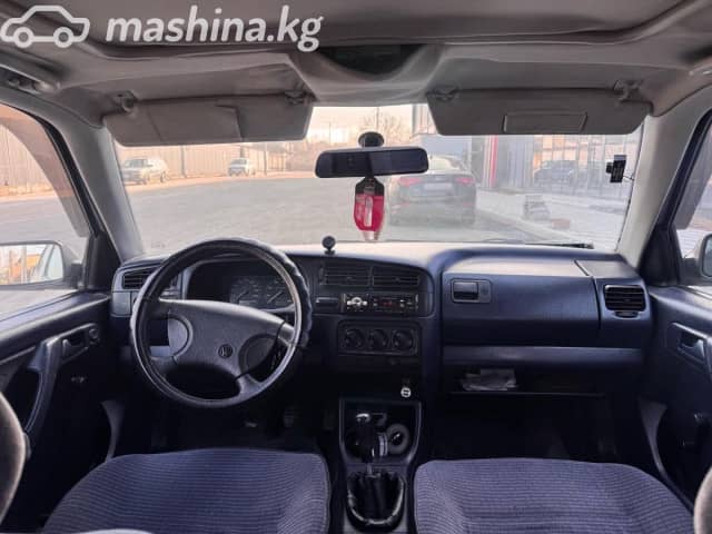 Volkswagen Golf III 1.8 MT