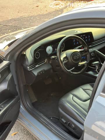 Hyundai Avante VII 1.6hyb AMT
