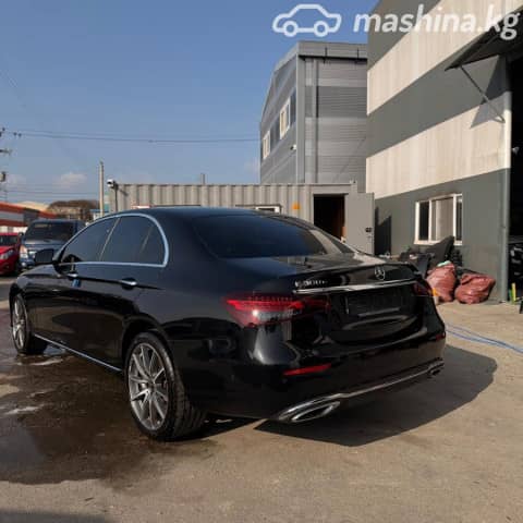 Mercedes-Benz E-Класс V (W213, S213, C238) Рестайлинг 300 e 2.0hyb AT 4WD