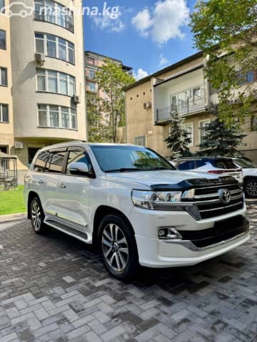 Toyota Land Cruiser 200 Series Рестайлинг 2 4.6 AT 4WD