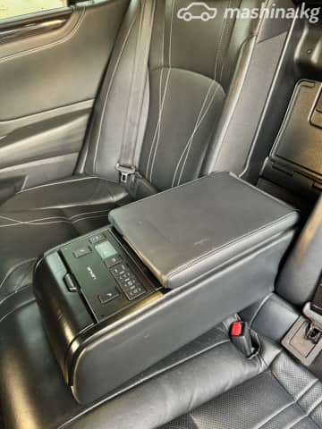 Lexus ES VII 300h 2.5hyb CVT