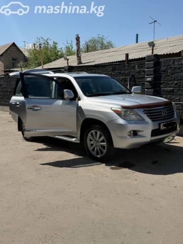Lexus LX III 570 5.7 AT 4WD