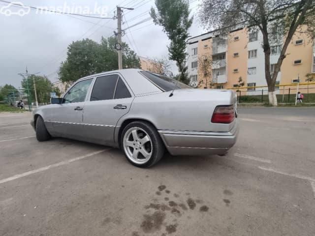 Mercedes-Benz E-Класс I (W124) 320 3.2 AT