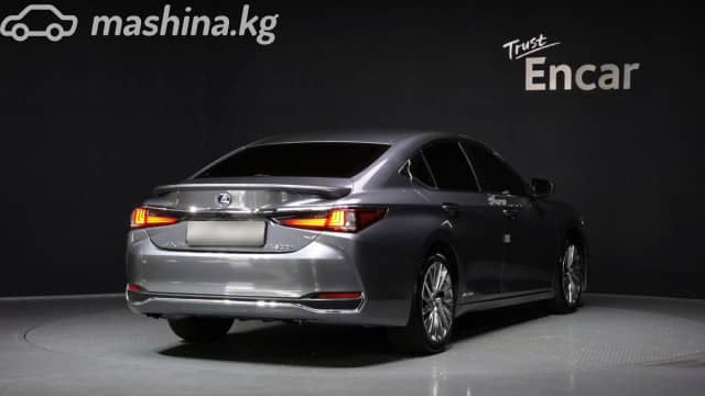 Lexus ES VII 300h 2.5hyb CVT