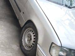 Mercedes-Benz W124 250 2.5d MT