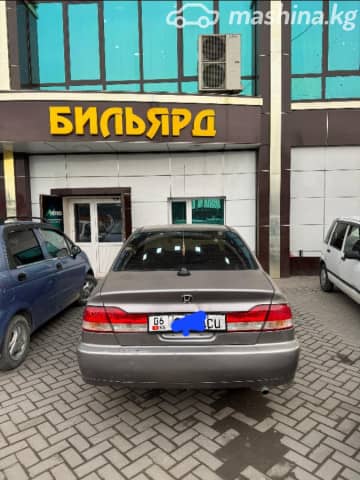 Honda Accord VI 1.8 AT