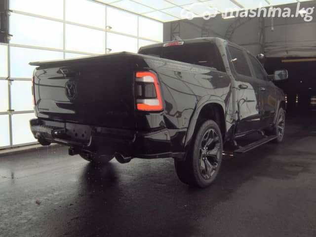 RAM 1500 V Quad Cab 5.7 AT 4WD