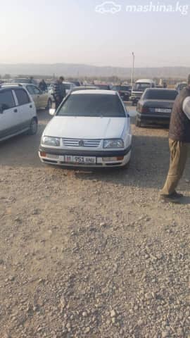 Volkswagen Vento 1.8 MT
