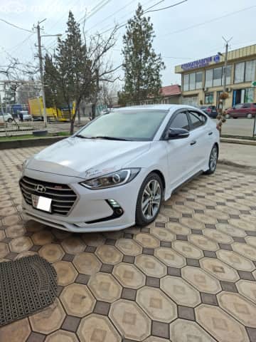 Hyundai Avante VI 1.6 AT