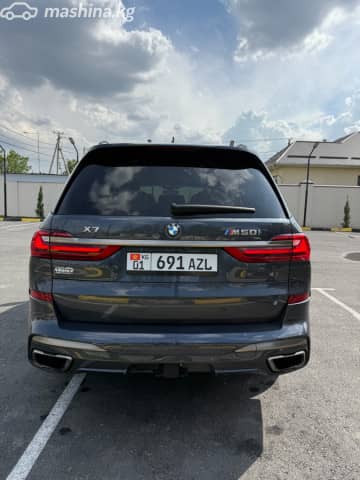 BMW X7 I (G07) M50i 4.4 AT 4WD