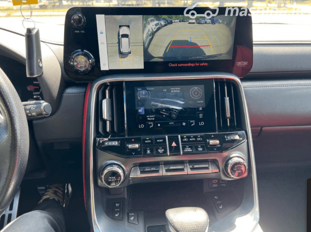 Lexus LX IV 600 3.5 AT 4WD