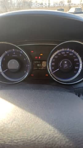 Hyundai Sonata VI (YF) 2.0 AT
