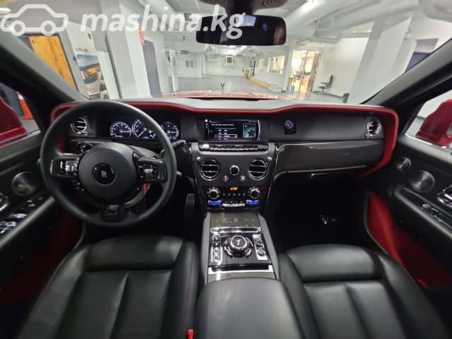 Rolls-Royce Cullinan I 6.7 AT AWD