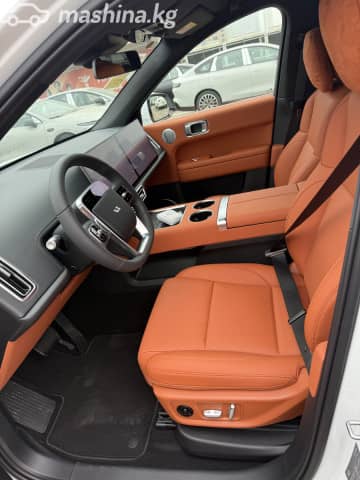 LiXiang L6 1.5hyb AT 4WD