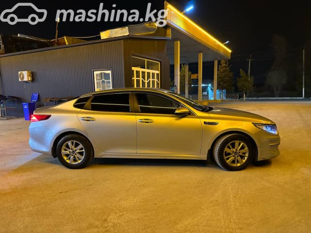 Kia K5 II 2.0 AT