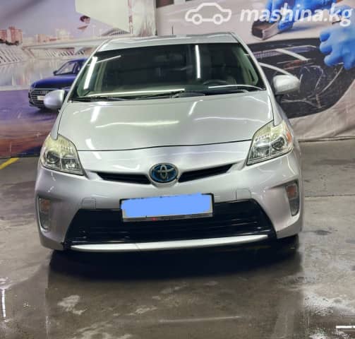 Toyota Prius III Рестайлинг (XW30)