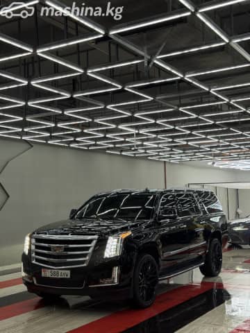 Cadillac Escalade IV 6.2 AT 4WD