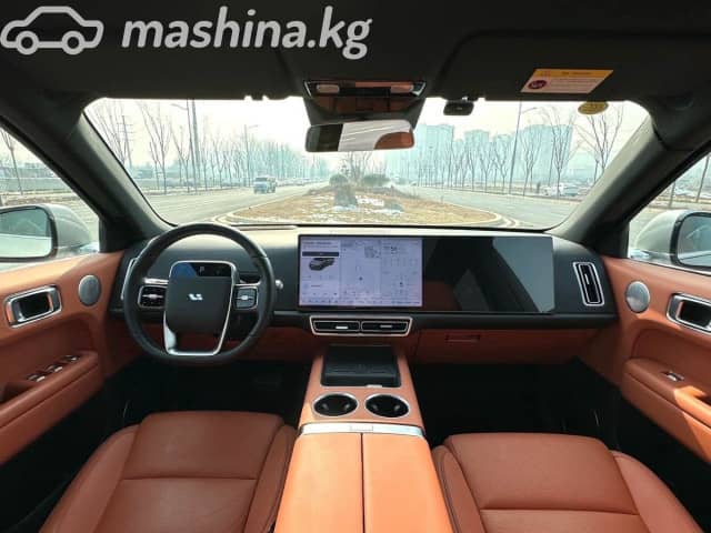 LiXiang L6 1.5hyb AT 4WD
